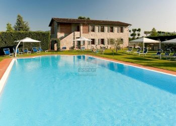 Bed & Breakfast di successo in posizione strategic - Casale Via di Rocchino 60, Lucca - foto 1