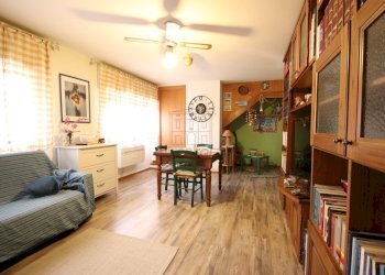 VILLA SINGOLA IA04023 (24).JPG - Villa Viale G. Puccini, S.Anna 1769, Lucca - foto 10