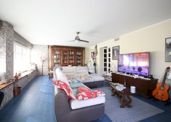 VILLA SINGOLA IA04023 (2).JPG - Villa Viale G. Puccini, S.Anna 1769, Lucca - foto 27