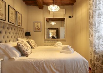 vendesi rustico ristrutturato con piscina luccaIMG - Casale Via della Chiesa 22° 9, Lucca - foto 23