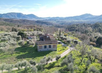 vendesi rustico con giardino lucca collineDJI_0420 - Casale Traversa V Via della Pieve Santo Stefano, Lucca - foto 7