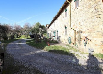 vendesi rustico con giardino lucca collineIMG_3747 - Casale Traversa V Via della Pieve Santo Stefano, Lucca - foto 16