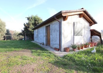 vendesi rustico con giardino lucca collineIMG_3822 - Casale Traversa V Via della Pieve Santo Stefano, Lucca - foto 17