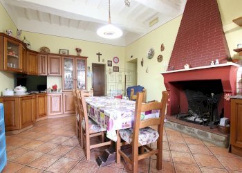 vendesi rustico con giardino lucca collineIMG_3869 - Casale Traversa V Via della Pieve Santo Stefano, Lucca - foto 22