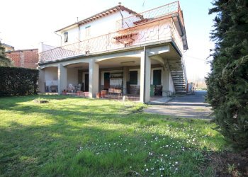 Due appartamenti con giardino e terrazza (49).JPG - Casa indipendente Via Pisana 2140, Lucca - foto 26