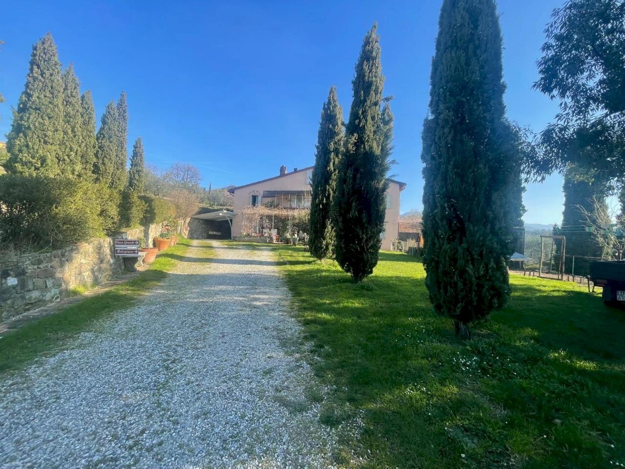 Porzione di casa colonica ristrutturata completame - Casale Via dei bertolotti, Lucca - foto 1