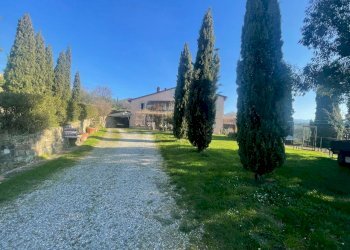 Porzione di casa colonica ristrutturata completame - Casale Via dei bertolotti, Lucca - foto 1