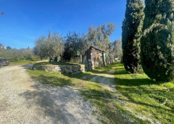 Porzione di casa colonica ristrutturata completame - Casale Via dei bertolotti, Lucca - foto 17