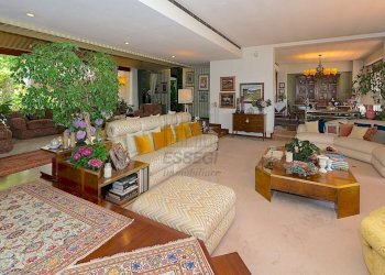 vendesi villa moderna con piscina lucca015.jpg - Villa Via di Moriano, Lucca - foto 12