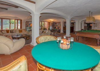 vendesi villa moderna con piscina lucca028.jpg - Villa Via di Moriano, Lucca - foto 21