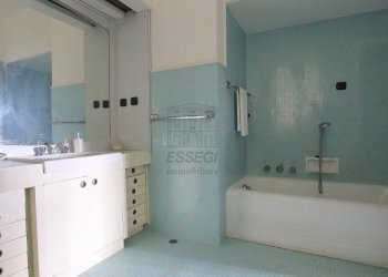 vendesi villa con giardino e terrazza panoramica l - Villa traversa i 248, Lucca - foto 18