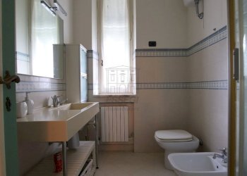 vendesi villa con giardino e terrazza panoramica l - Villa traversa i 248, Lucca - foto 20