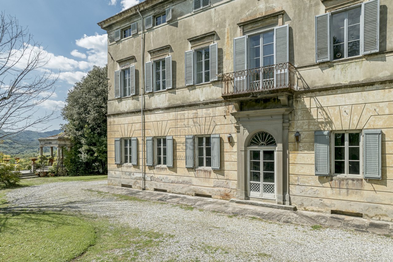 Villa storica con vista panoramica (44).jpg - Villa Via Ludovica 6927, Lucca - foto 3