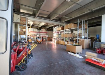 CAPANNONE DI NUOVA REALIZZAZIONE - Locale Commerciale Via Sarzanese 703, Lucca - foto 4