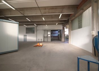 UF03738a.png - Locale Commerciale Via Sarzanese 703, Lucca - foto 2