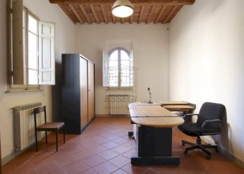 vendesi villetta indipendente montecarloIMG_4182.J - Villa Via Cercatoia Alta, Montecarlo - foto 5