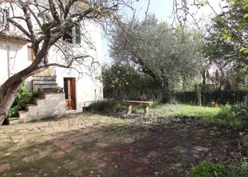 vendesi villetta indipendente montecarloIMG_4239.J - Villa Via Cercatoia Alta, Montecarlo - foto 29