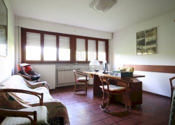 Piano terra con giardino in vendita a San Concordi - Quadrilocale Traversa Ⅺ Via Bandettini, San Concordio, Lucca - foto 2