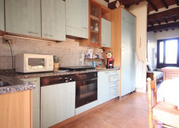 Terratetto con giardino e garage (30).JPG - Townhouse Strada Comunale di Vorno 105, Capannori - photo 7