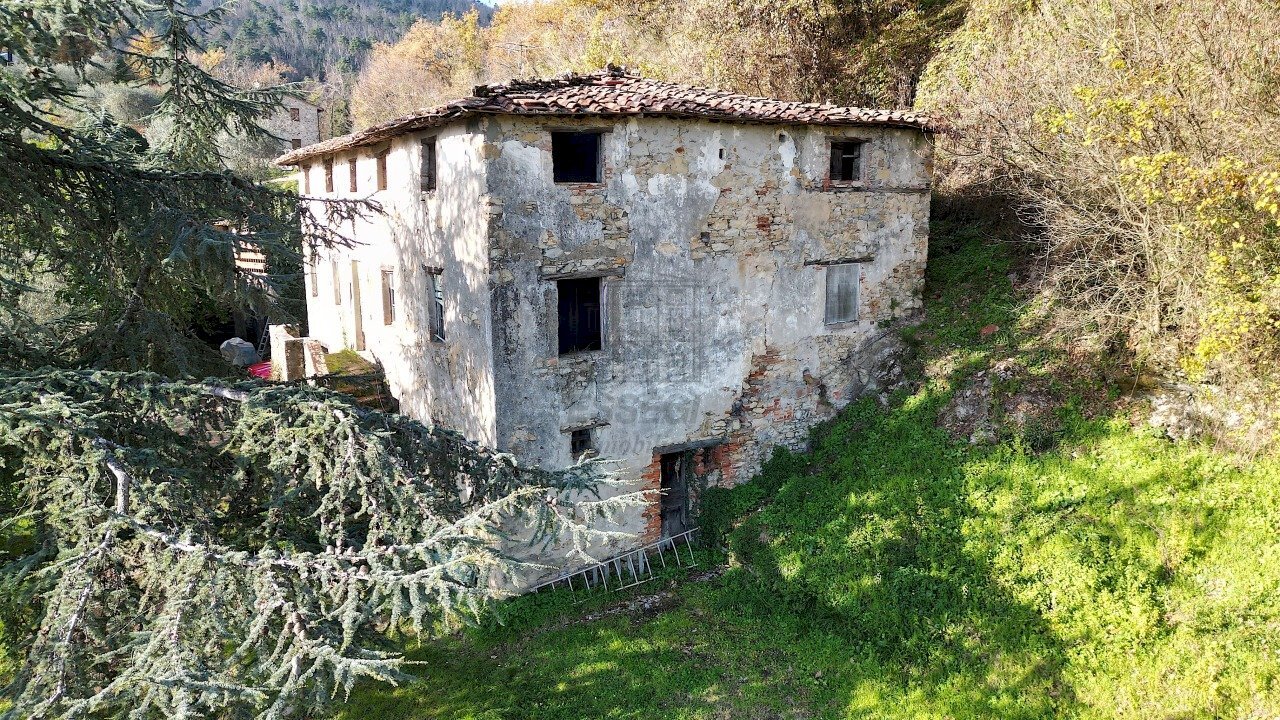 vendesi rustico con giardino lucca DJI_0554.JPG - Casale via del brennero 1950, Lucca - foto 3