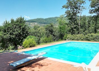 vendesi villa con piscina e giardino lucca colline - Villa Via dei Borelli, Lucca - foto 3