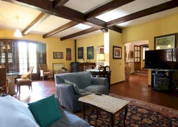 vendesi villa con piscina e giardino lucca colline - Villa Via dei Borelli, Lucca - foto 7