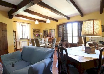 vendesi villa con piscina e giardino lucca colline - Villa Via dei Borelli, Lucca - foto 8