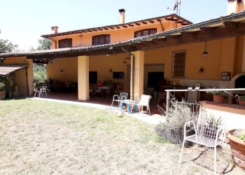 vendesi villa con piscina e giardino lucca colline - Villa Via dei Borelli, Lucca - foto 17