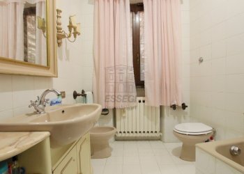 vendesi villa con piscina e giardino lucca colline - Villa Via dei Borelli, Lucca - foto 22