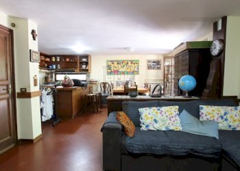 vendesi villa con piscina e giardino lucca colline - Villa Via dei Borelli, Lucca - foto 27