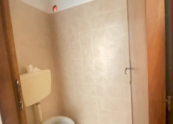 IMG_3694.jpg - Locale Commerciale Via Sbarre Superiori 58, Reggio di Calabria - foto 9