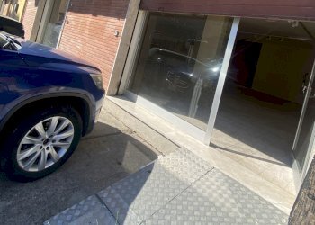 IMG_3699.jpg - Locale Commerciale Via Sbarre Superiori 58, Reggio di Calabria - foto 10