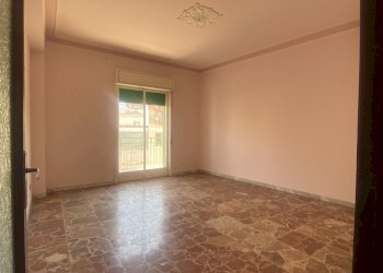 IMG_3156.jpg - Four-room apartment Via San Pietro 34d, Reggio di Calabria - photo 10