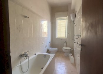 IMG_3167.jpg - Four-room apartment Via San Pietro 34d, Reggio di Calabria - photo 16