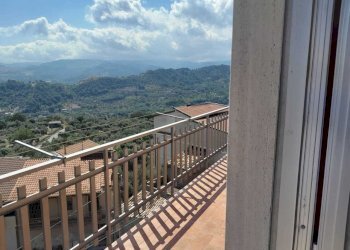 IMG-20250716-WA0002.jpg - Three-room apartment Via Roma, Martone - photo 2