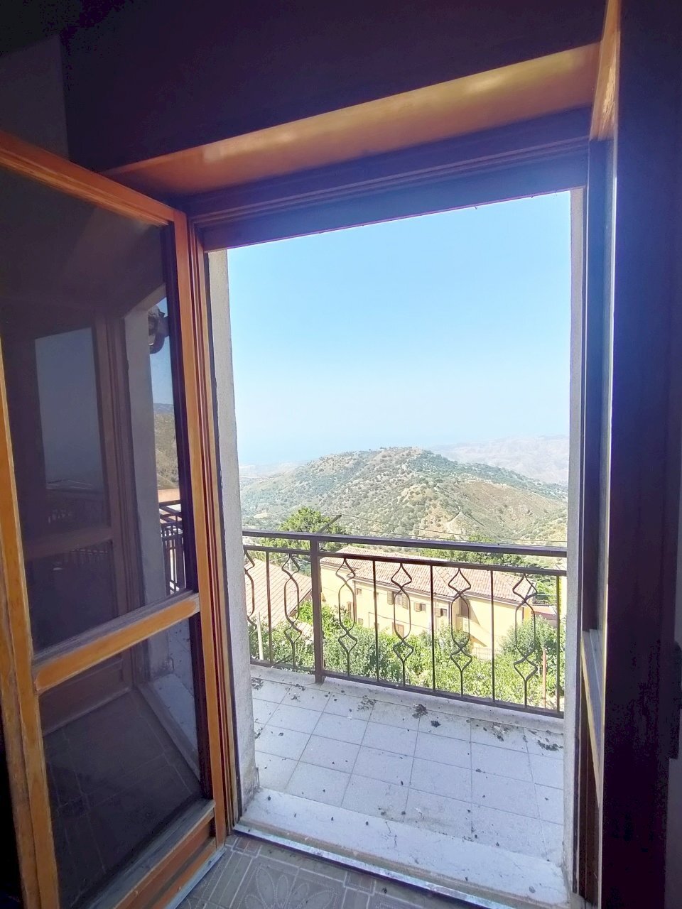 IMG20250615095447.jpg - Four-room apartment VIA SAN COSTANTINO, Bova - photo 1