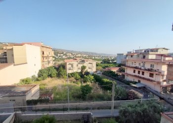 IMG20250610182615.jpg - Four-room apartment Via San Sperato 34, Reggio di Calabria - photo 7