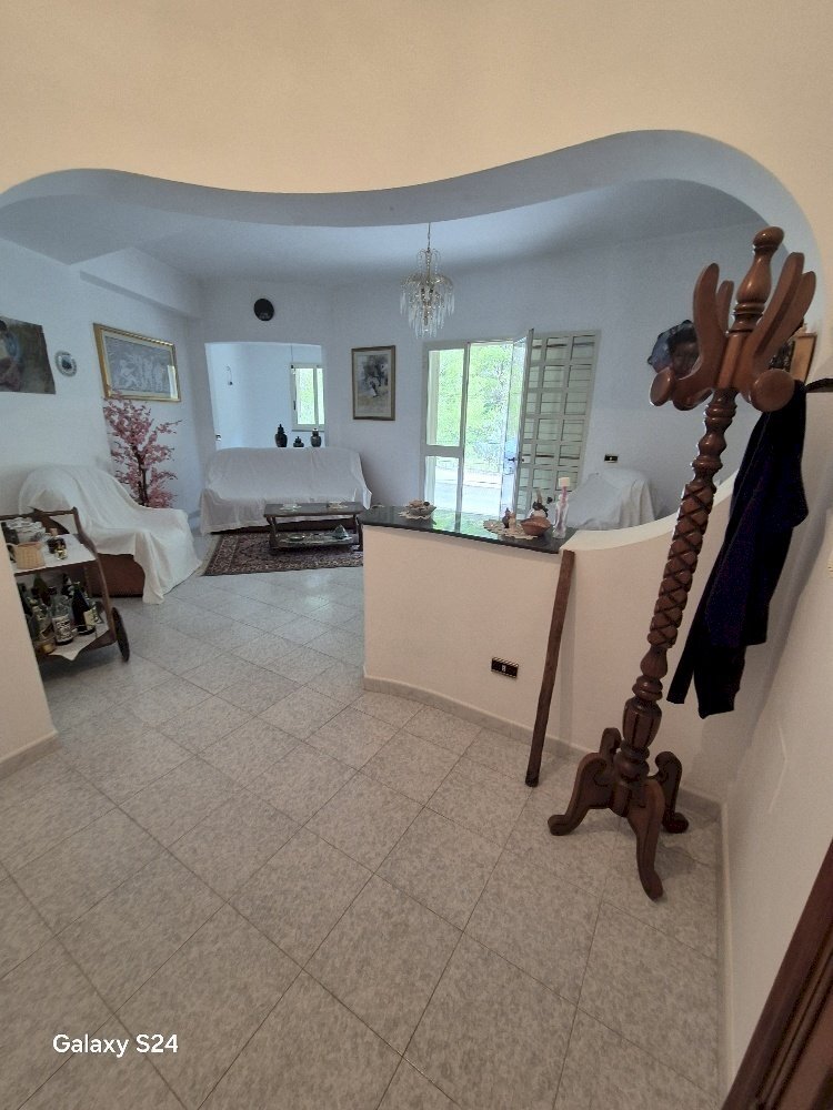 20250424_123632_resized.jpg - Quadrilocale Strada Provinciale Trunca Santa Venere 45, Reggio di Calabria - foto 1