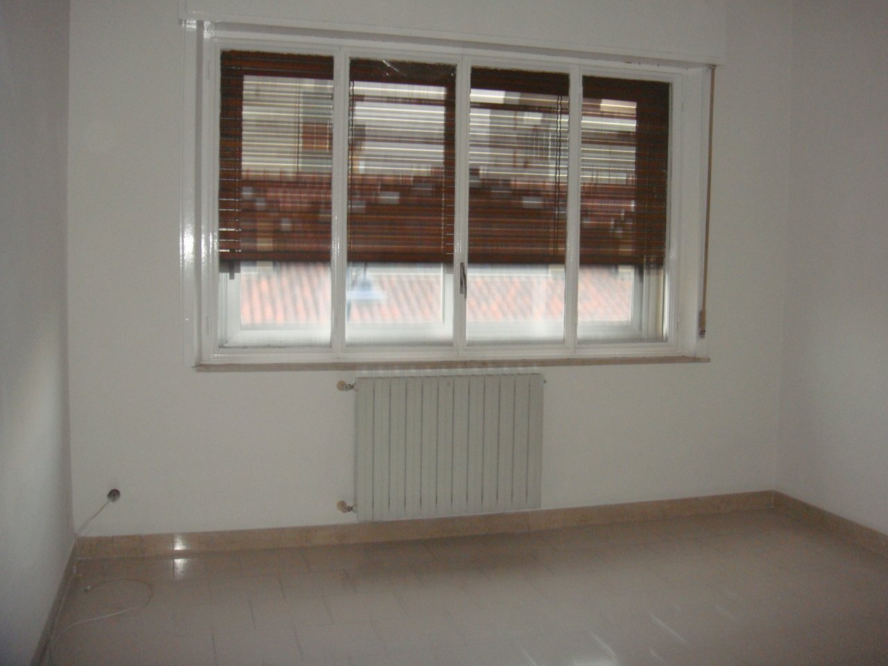 DSC08835.JPG - Four-room apartment Via Sbarre Centrali 574, Reggio di Calabria - photo 3