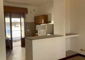 IMG_0350.jpg - Trilocale Viale Goito 5, Motta San Giovanni - foto 3