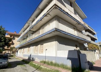 IMG_0364.jpg - Trilocale Viale Goito 5, Motta San Giovanni - foto 13