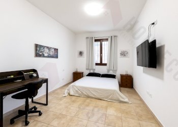 camera matrimoniale.png - Villa Via degli Iberis, Quartu Sant'Elena - foto 10