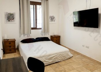 camera matrimoniale lato.png - Villa Via degli Iberis, Quartu Sant'Elena - foto 11