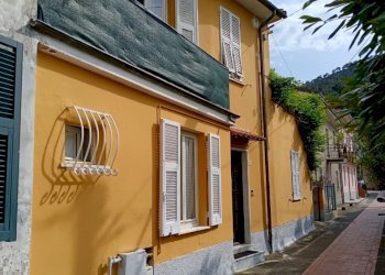 WhatsApp Image 2024-05-27 at 17.04.01.jpg - Porzione di casa Ameglia - foto 2