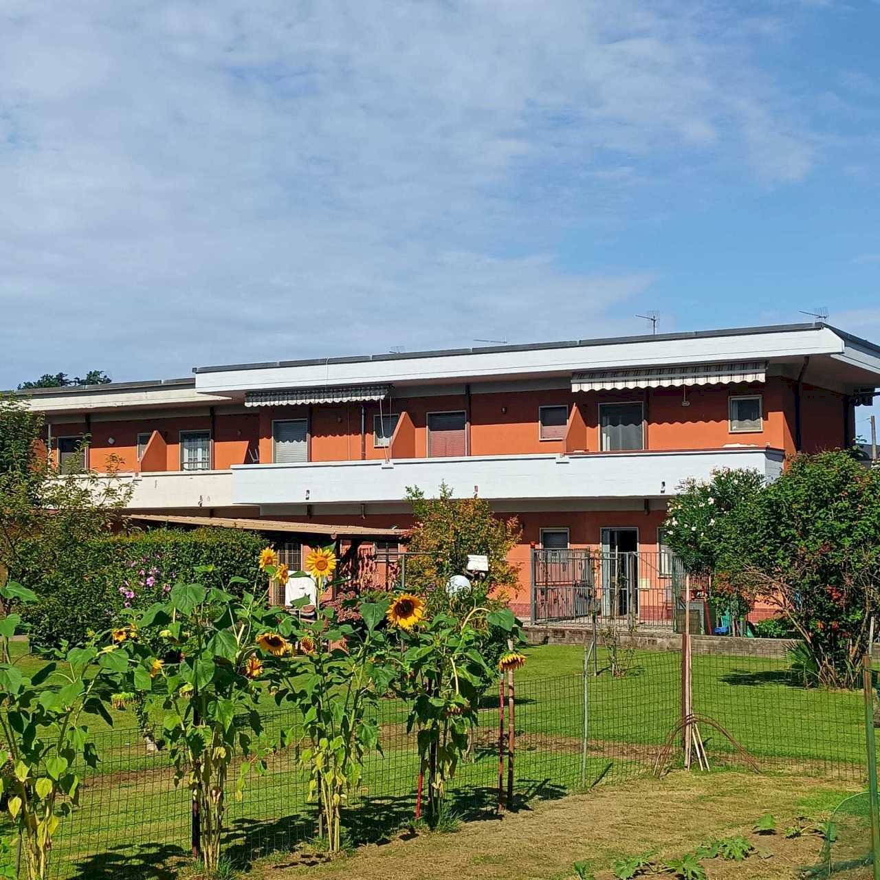 WhatsApp Image 2025-07-30 at 11.15.22.jpeg - Semi-detached house Massa - photo 1