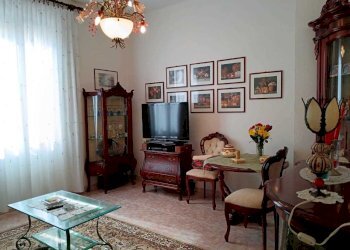 WhatsApp Image 2025-04-12 at 11.48.31(2).jpeg - Casa semi indipendente Ameglia - foto 13