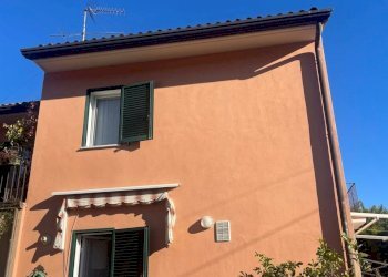 WhatsApp Image 2025-01-17 at 12.45.08(1).jpeg - Porzione di casa Ameglia - foto 3