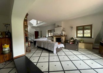 WhatsApp Image 2025-01-15 at 13.23.40.jpeg - Villa Castelnuovo Magra - foto 5