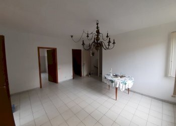 6 - 2021.10.31 Ingresso soggiorno.jpg - Casa semi indipendente Ameglia - foto 5