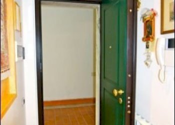 porta blindata - Trilocale Lerici - foto 11